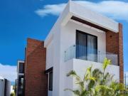 Casa con alberca privada y jardín privado, cocineta
