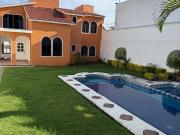 CASA CON ALBERCA, RENTA EN CUERNAVACA