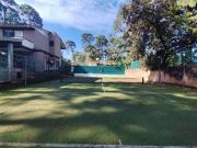 Casa con alberca y cancha de tenis en Avándaro, condominio