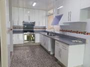 Casa con alberca y jardín en Satélite