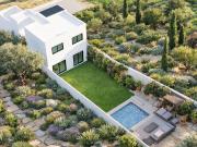 Casa con alberca y jardin en venta en el sur de...