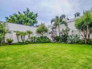 CASA CON ALBERCA Y JARDÍN PROPIO 5 REC SEGURIDAD Y...