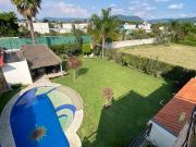 CASA CON ALBERCA Y PALAPA EN VENTA UBICADA EN...