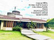 Casa con alberca y recámaras en planta baja