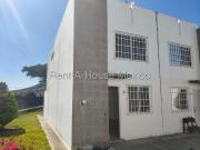 Casa con amenidades y 2 recámaras. VENTA Viñedos Querétaro