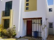 CASA CON AMPLIACION EN VENTA BOSQUES DE ICA ZINACANTEPEC