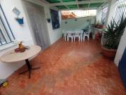 Casa con amplias terrazas