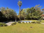 Casa con Amplio Parque a la Venta con Piscina en El...