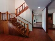 Casa con amplio terreno en venta en Bosques de las Lomas