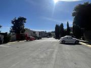 Casa con amplio terreno en zona premium