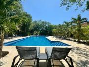 Casa con casa club, alberca, cenote, venta en Allegranza...