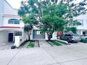 Casa con cuarto de TV, 3 terrazas, 3 recámaras Milenio...