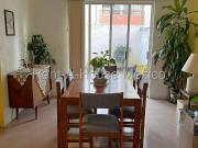 Casa con cuarto de TV y 3 recámaras RENTA Juriquilla Privada