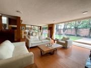 Casa con departamento en Venta en Bosques de las Lomas