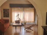 Casa con departamento en zona centro este