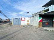 Casa con departamentos y locales Comerciales en Venta,...