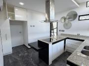 | Casa con dise?o minimalista, en venta y renta. |