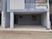 Casa con Doble altura