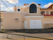 CASA CON DOS DEPARTAMENTOS EN VENTA ACUARELA DEL RIO