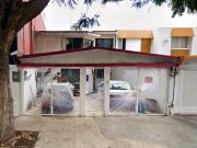 Casa con espacios amplios en Atenas Valle Dorado...