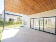 Gran Casa 5 Ambientes en Acacias Puertos MUY luminosa a...