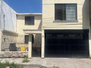 Casa con excelente ubicación, colonia Estrella, para...