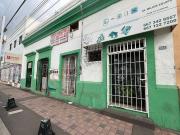 Casa con fachada histórica en el centro de Culiacán con...