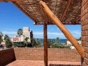 Casa con Hermosa Terraza con VISTA AL MAR VG