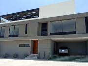 CASA CON JACUZZI EN VENTA EN CIMAZUL