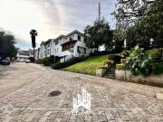 Casa con jardín, cine, vapor y roof garden propios en el...