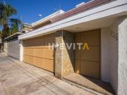 Casa con jardín en venta en Prados Providencia