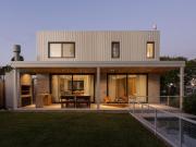 Casa con jardín y pileta en Alquiler Enero 2026 en la...