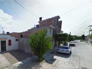 CASA CON LOCAL COMERCIAL EN VENTA EN JARDINES DE LA...