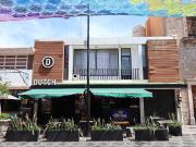 CASA CON LOCAL COMERCIAL SOBRE CARRANZA CENTRO EN VENTA