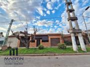 Casa con local en San Miguel