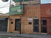 CASA CON LOCAL EN VENTA CARRERA 24 BARQUISIMETO VENEZUELA