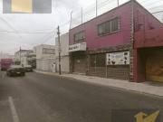 CASA con LOCAL EN VENTA muy cerca DE LA ALAMEDA CENTRA Y...