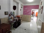 Casa con local en Venta, zona centro de Maracay