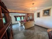 Casa con Local Propio en Morón