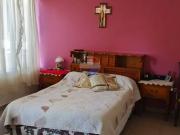 Casa con local urb. La pampa