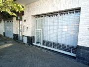 CASA CON LOCAL Y COCHERA EN VENTA TIRO SUIZO