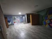 Casa con monoambiente en Urbanización Bosch