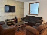 Casa con oficina en Venta en Villas del Mesón