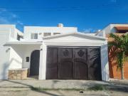 CASA CON OFICINAS Y ESTUDIOS EN VENTA EN FRANCISCO DE...