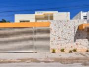 Casa con Paneles Solares en Venta en Margaritas Cholul