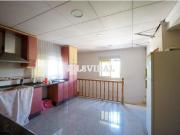 CASA CON PARCELA EN BENFERRI