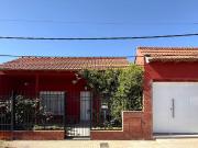 CASA CON PATIO APTA CREDITO !