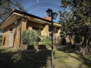 Casa con pileta en Santa Teresita