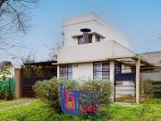 Casa con pileta en Venta en City Bell