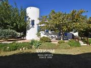 Casa con piscina cerca del mar en Roda de Berà 143m²...